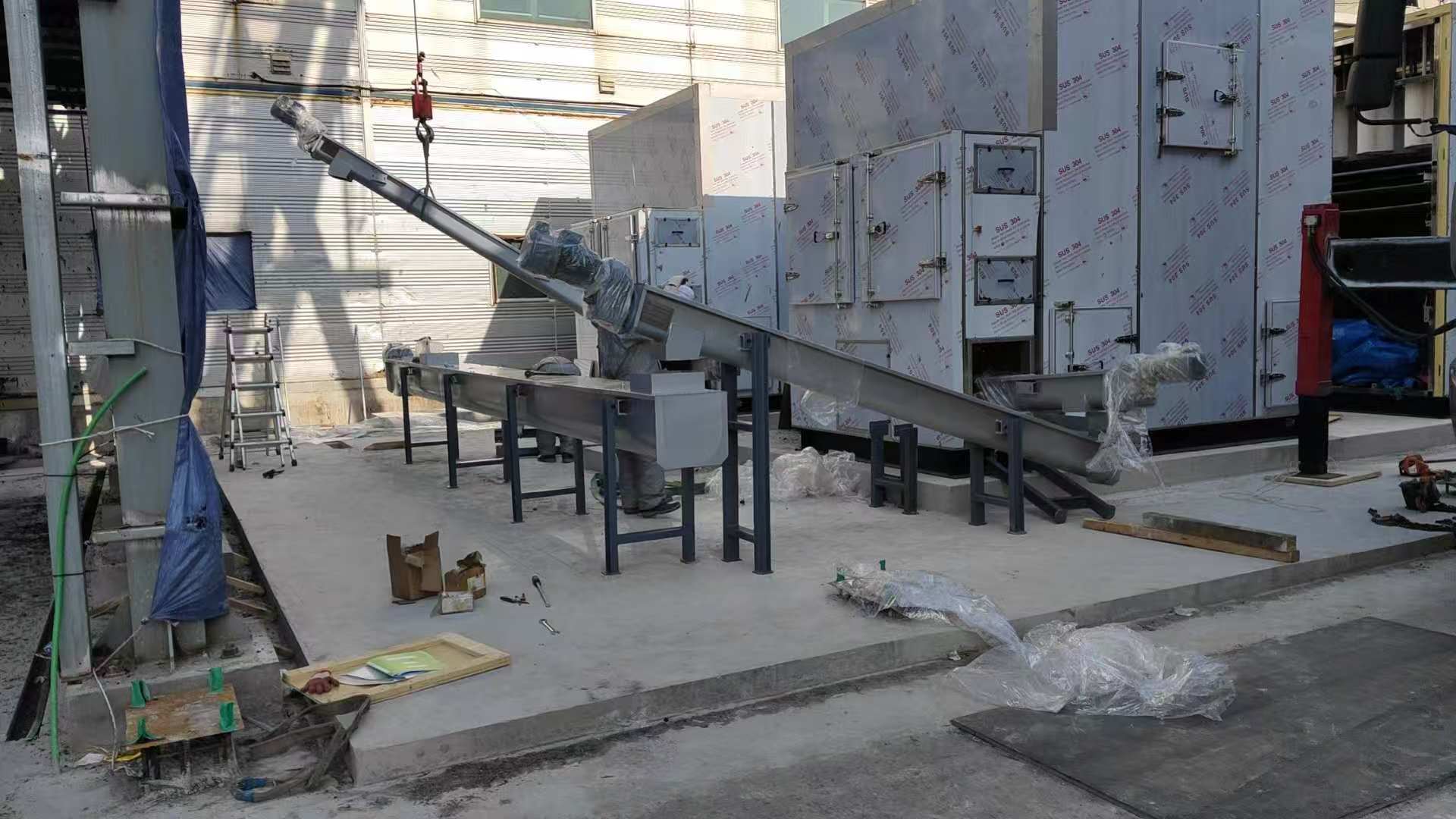 sludge dryer.8.jpg