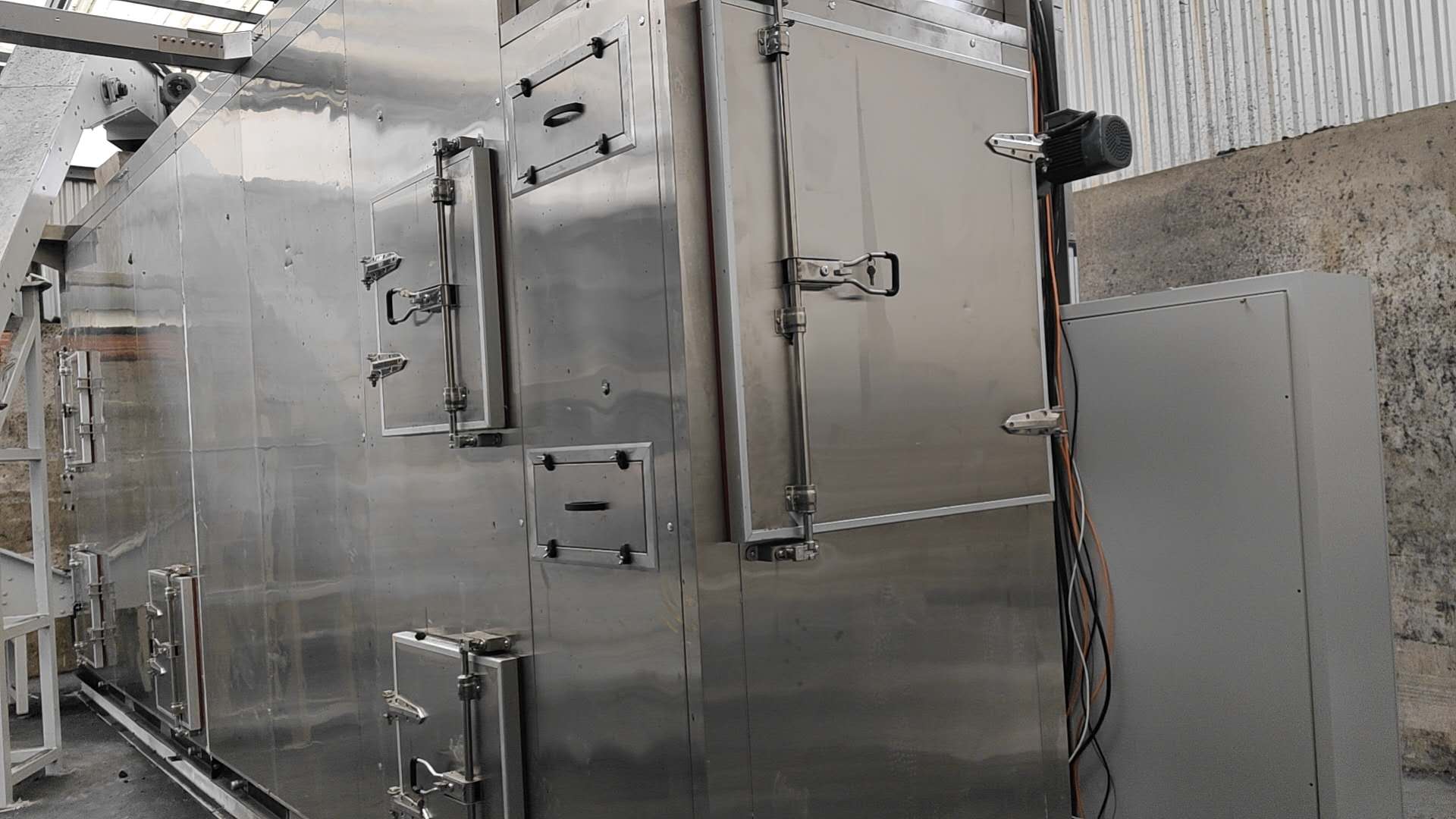 sludge dryer.2.jpg